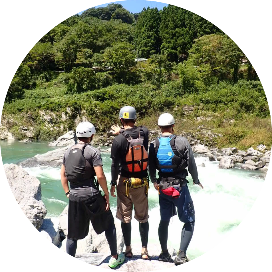 精鋭ぞろいのガイド